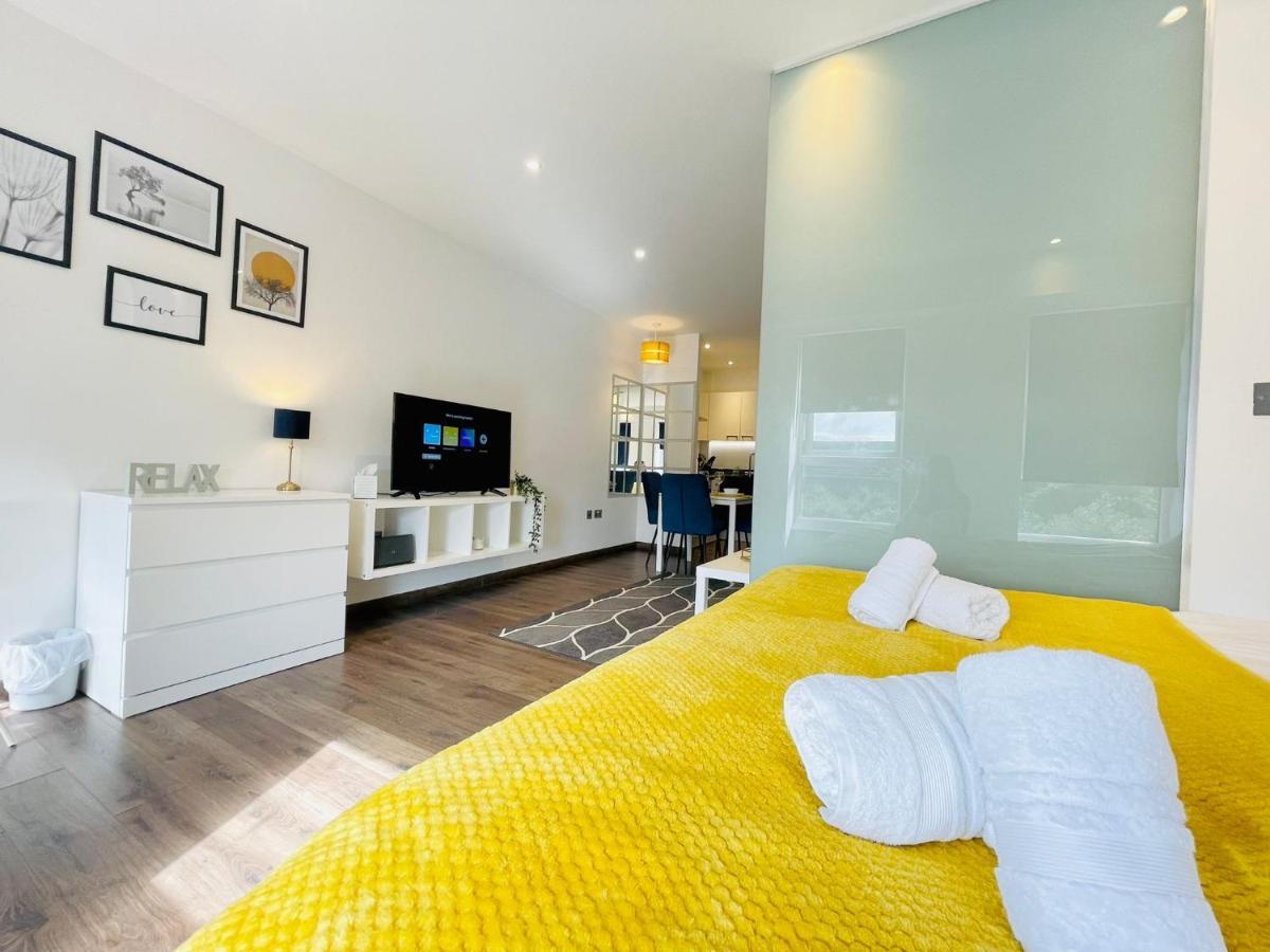 Park Street Apartment Luton By Hostaguest Eksteriør bilde