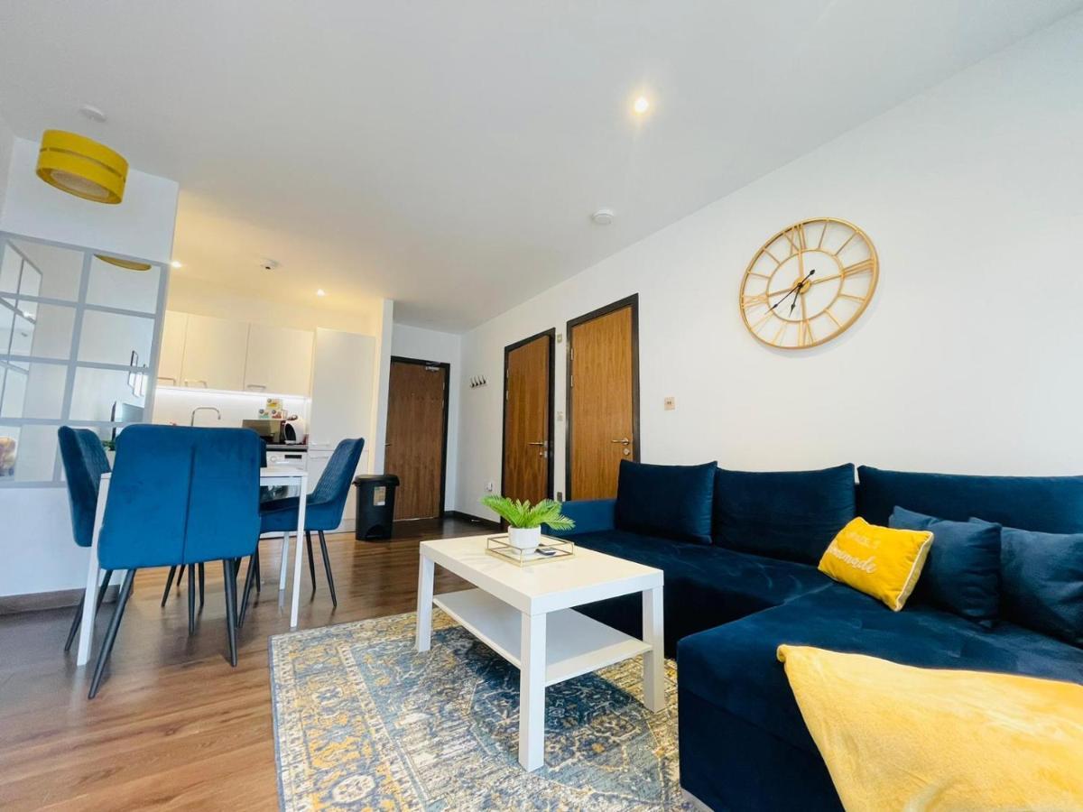 Park Street Apartment Luton By Hostaguest Eksteriør bilde